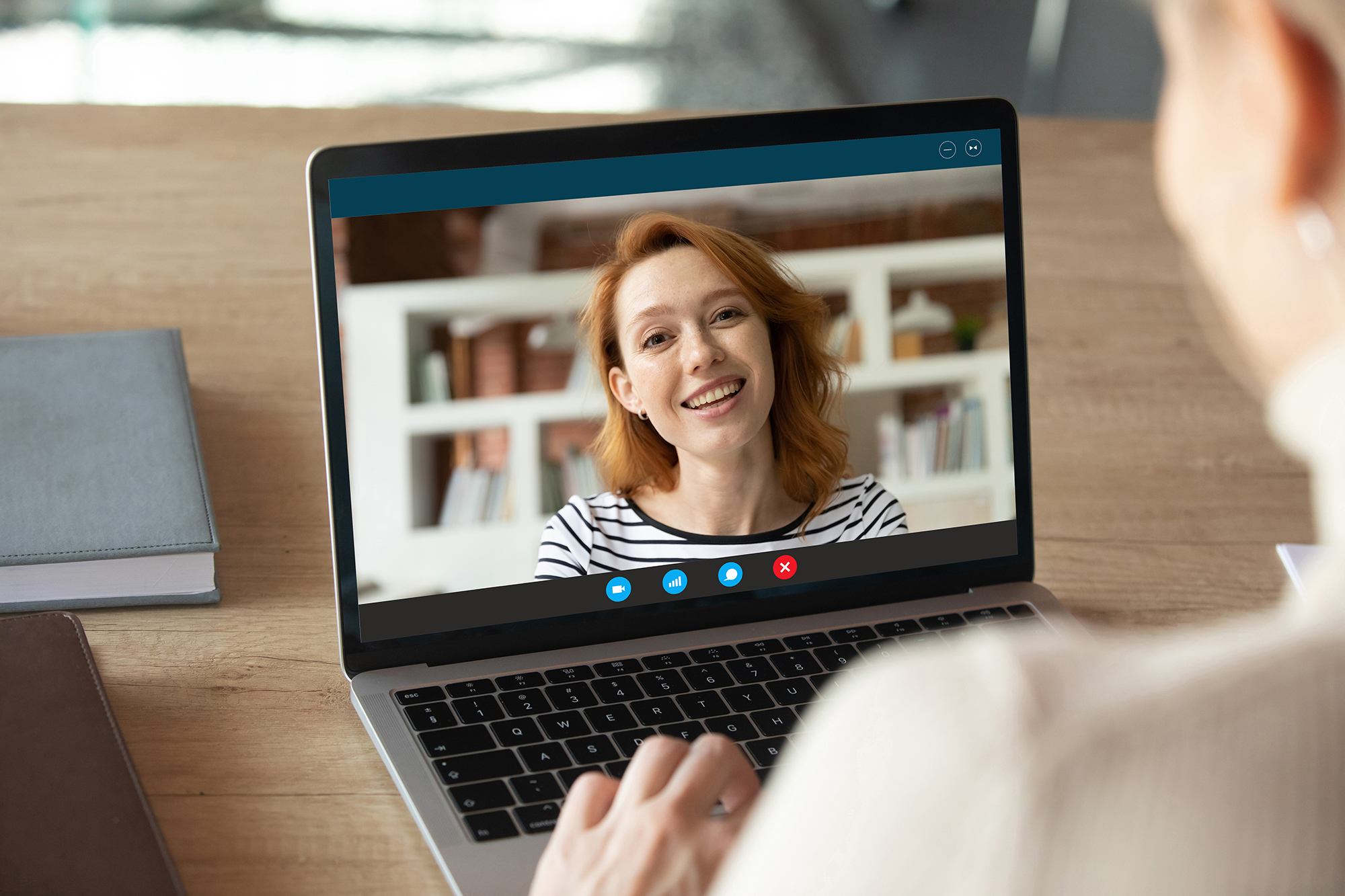 Computer,Screen,Close,Up,View,Smiling,Attractive,Red-haired,Caucasian,Woman